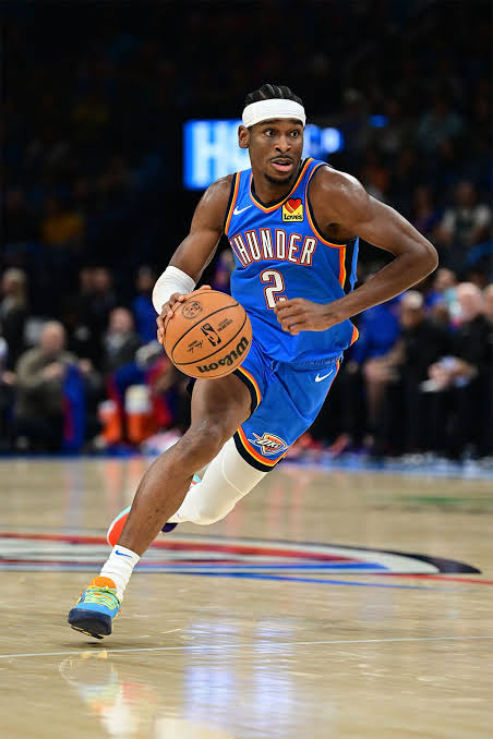 Shai Gilgeous-Alexander getting downhill using his left hand courtesy of Encyclopedia Britannica